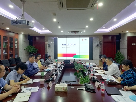 卢洪早赴华东站拜访交流 .jpg 卢洪早赴华东站拜访交流 .jpg