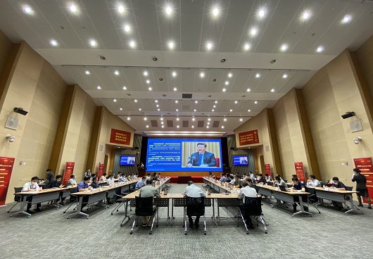 公司召开数字化专题工作会 (2).jpg 公司召开数字化专题工作会 (2).jpg