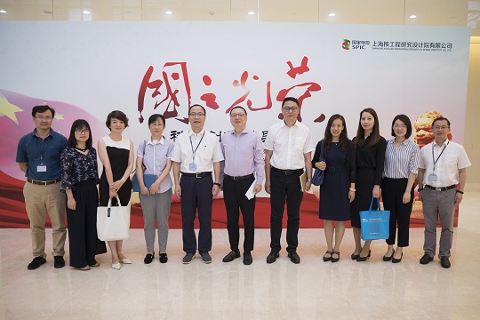 20200710-与科学签订战略合作-6-展厅合影.jpg 20200710-与科学签订战略合作-6-展厅合影.jpg