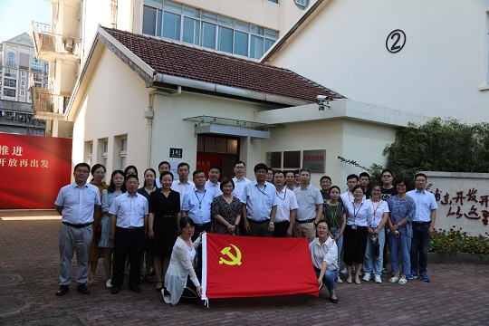 bf3a2573.jpg bf3a2573.jpg