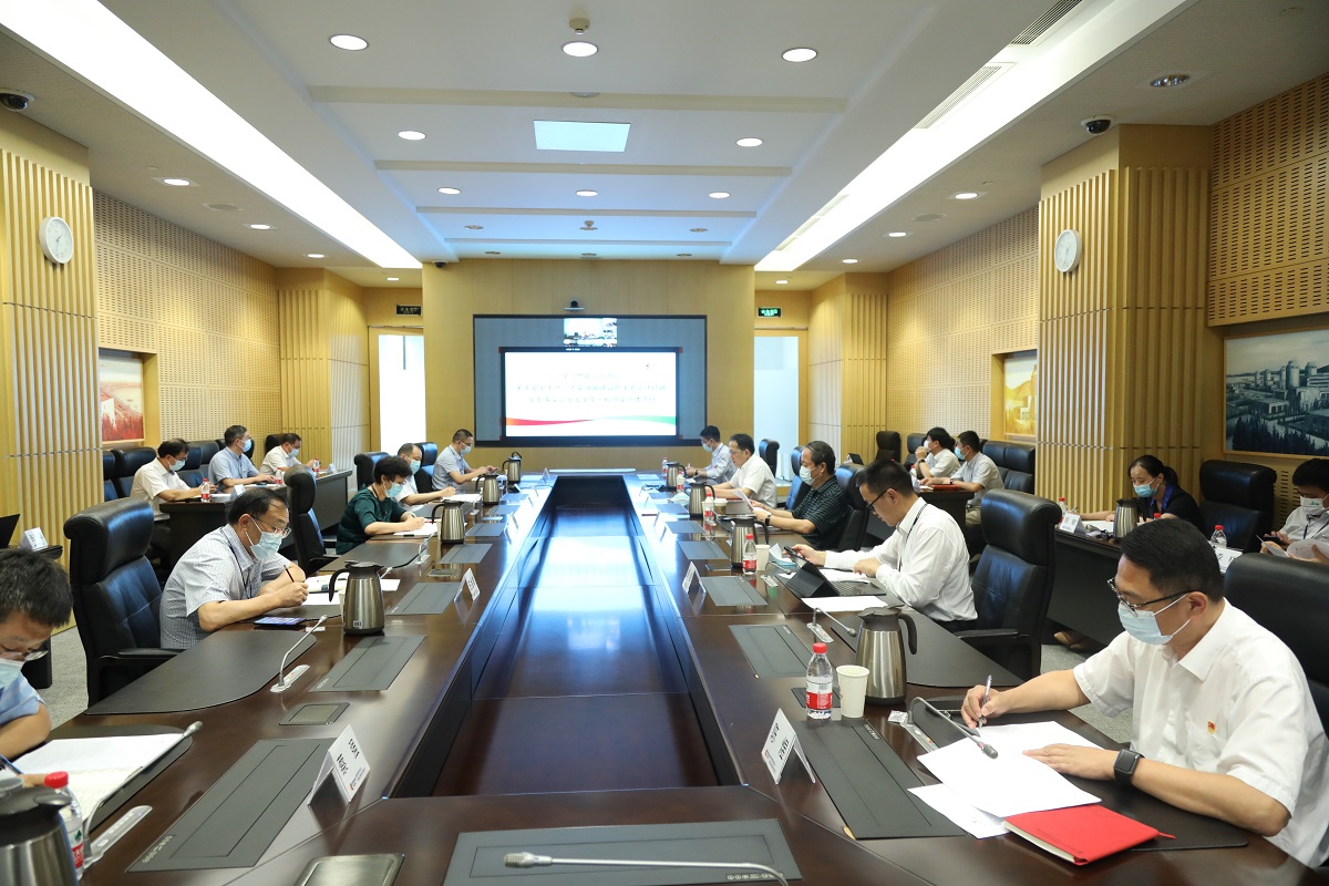 会场照片.jpg 会场照片.jpg